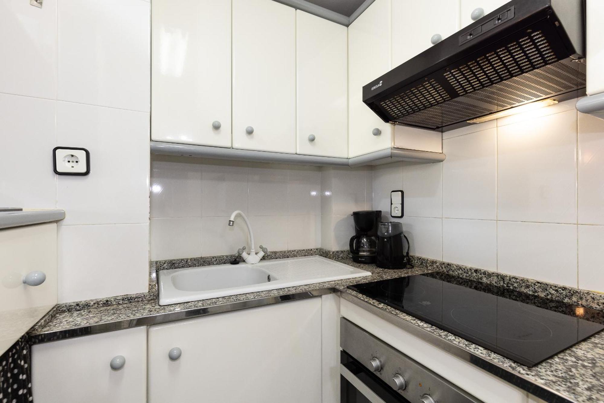 Uhc Cancun Apartments Salou Quarto foto